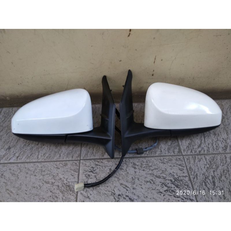 gebyar promo discon spion mobil sigra calya tipe E harga satuan bisa kanan atau kiri