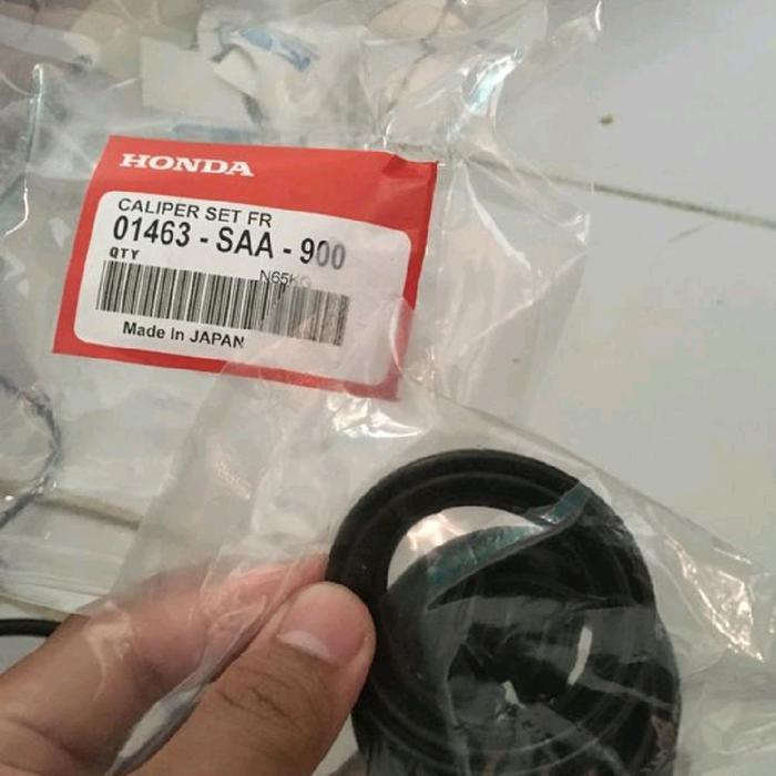 seal kaliper rem depan honda brio original PASSS
