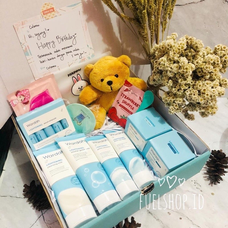 [SkinCare] HAMPERS BOX / KADO / ULANG TAHUN Wardah Cosmetics Skincare Komplit Original 100%