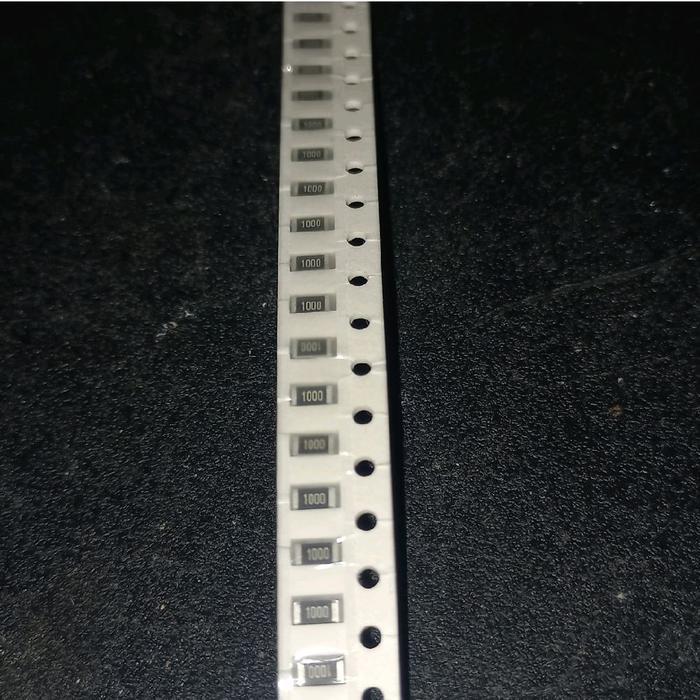 Resistor SMD 1206 100r 1/4w original yageo taiwan kode 1000 / 101 100ohm 100 R ohm 1/4 wat watt temp
