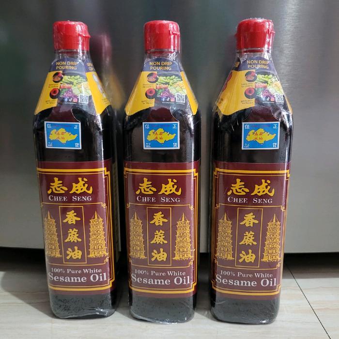 minyak wijen pagoda 750ml / minyak wijen chee seng 750 ml