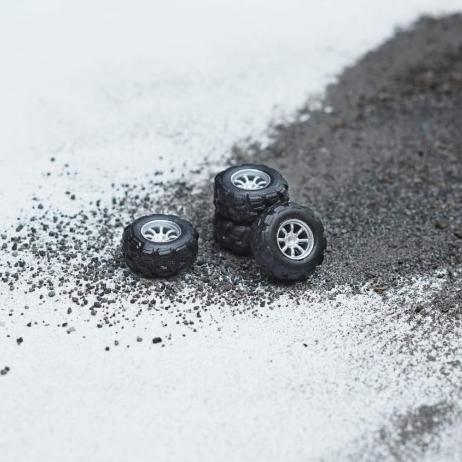 Ban Karet 1/64 Off Road Velg Watanabe Silver - KB001-A-1 Box Biru