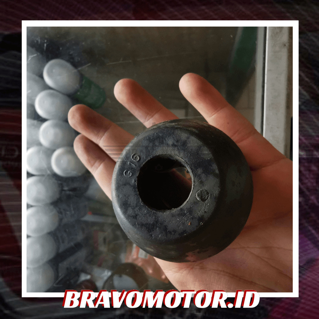 NoBrand 51391SM4 Bush arm depan BIG Accord Maestro SM4