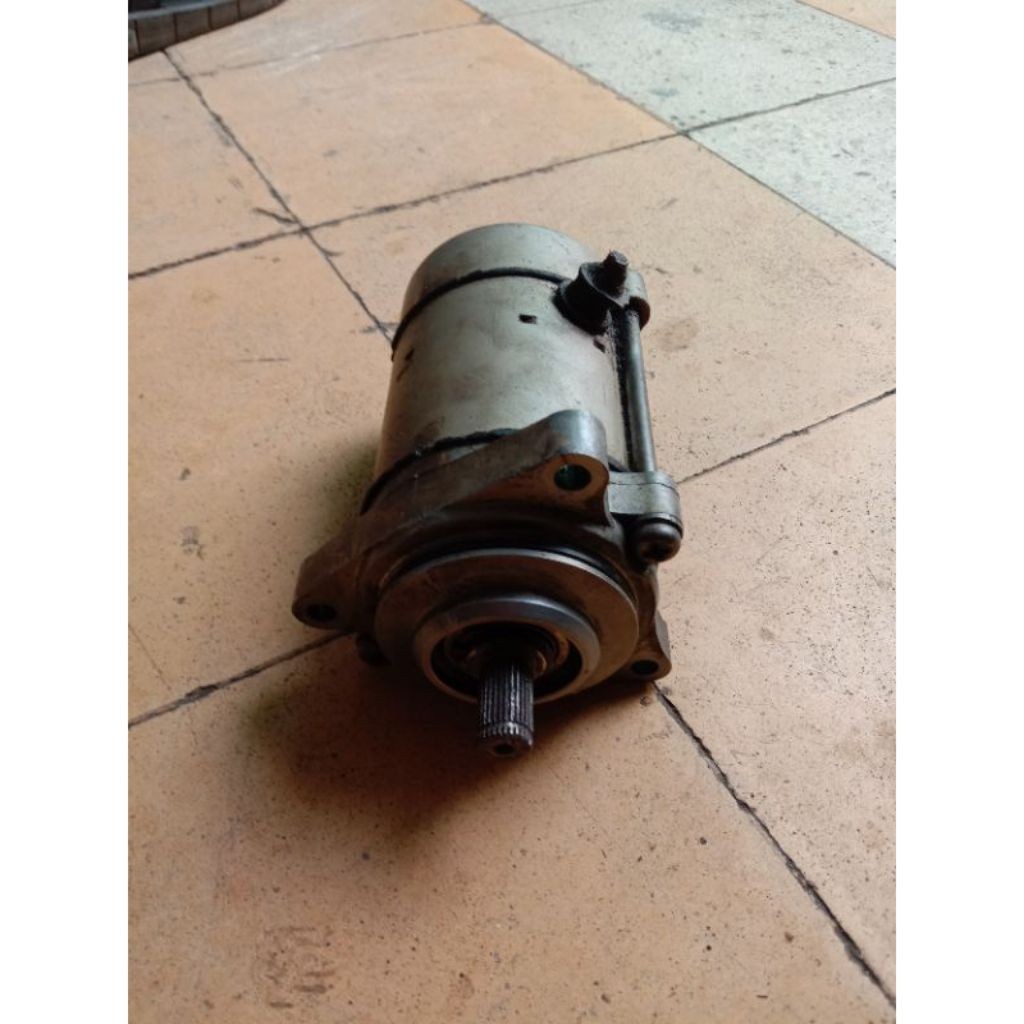 Dinamo Stater Honda C70 C700 Original Second