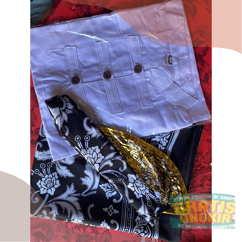 setelan SARUNG atau KAMEN LEMBARAN BATIK Dewasa + Udeng Jadi + kemeja koko adempakaian pria lainnya
