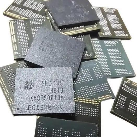 IC UFS 2.2 KM8F9001JM B813 256GB 8/256 LPDDR4X KM8F BGA 254 CLEAN BGA254 KM8F9 - NOT CLEAN