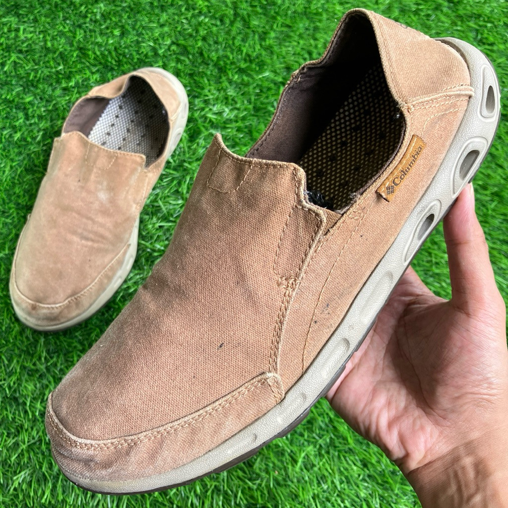 Columbia Sunvent Slip-On shoes ukuran 42,5