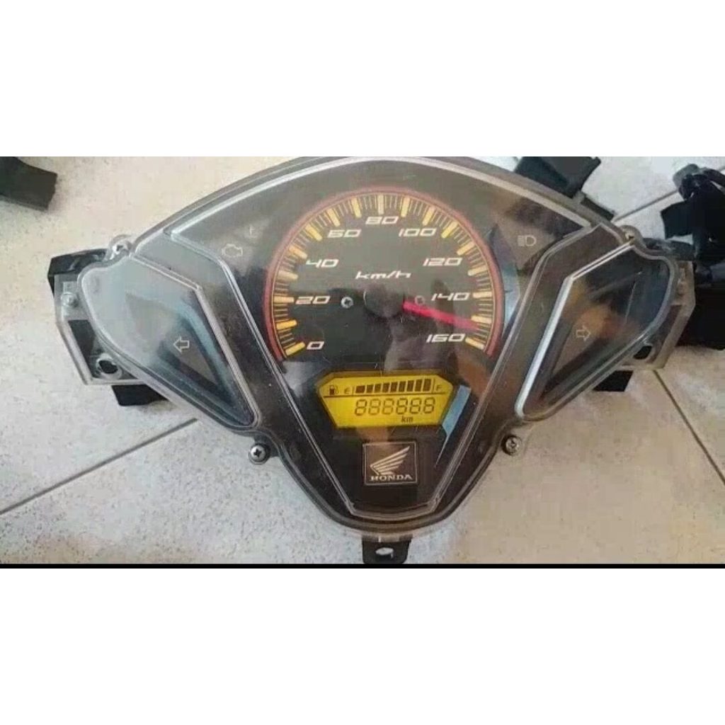 Spidometer vario 125 old ori non iss