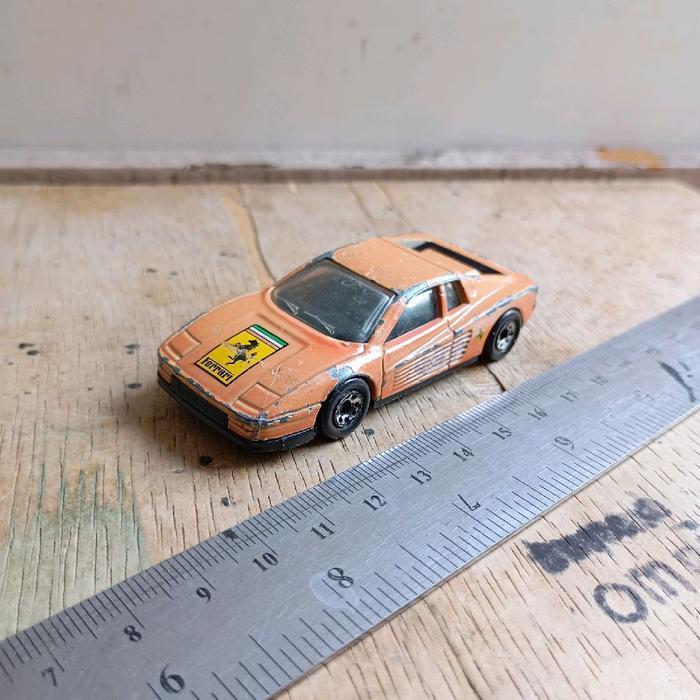 JJtoys diecast matchbox Ferrari testarossa 2ND
