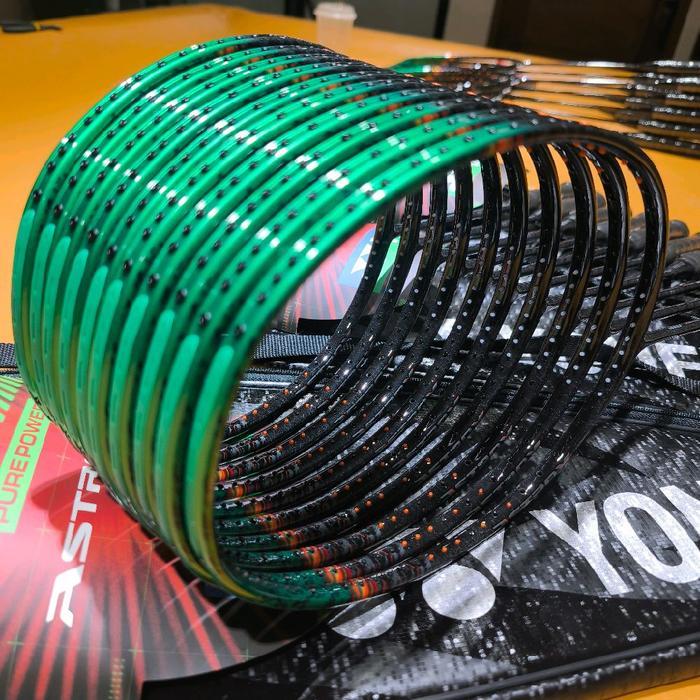 ginal Yonex Racket/Raket Yonex ginal Astrox 99 Pro Gen 3.Black Green.Made in Japan.(SP code).Inc bon