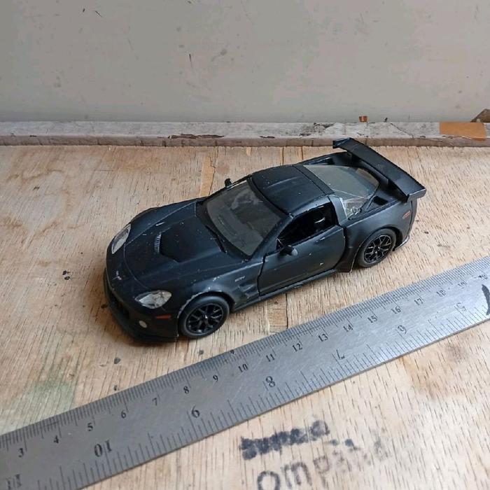 diecast RMZ city mobil corvette minus 2ND