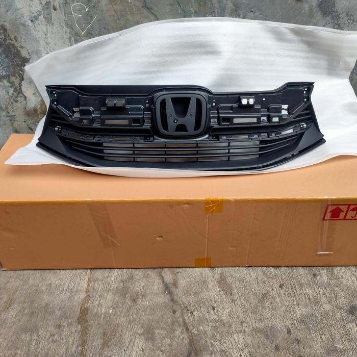 Base grill Honda Mobilio tipe E facelift PASSSS