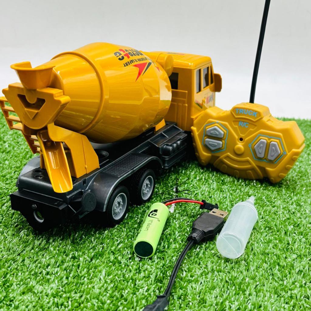 Mainan Anak Truk Molen Remote Control Baterai Cas