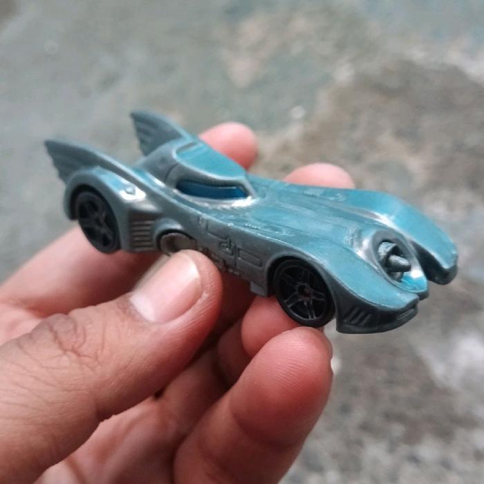 hotwheels batmobile abu abu hotwheels loose diecast loose