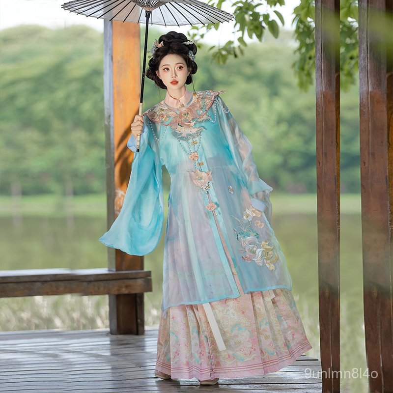 Paket Hanfu Wisata Lebaran Modern TB Wanita Tipis Pakaian Ming Dynasty Bordir Rumit Rok Berlipit