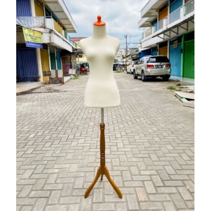 display kebaya / display gamis / display baju Wanita/ manekin wanita/ manekin kebaya / manekin baju 