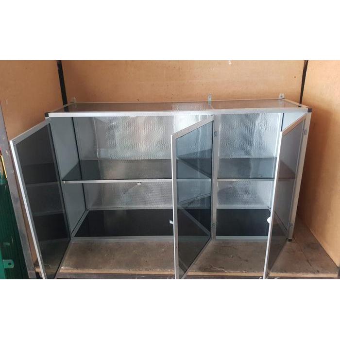 rak gantung lemari dapur kitchen set atas aluminium kaca 3 pintu polos - Hitam