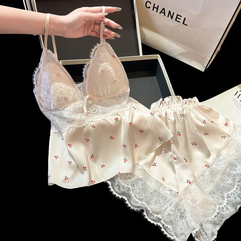 [Leemeoo] Set Piyama Wanita Tali Satin Tipis Cup Busa Motif Bunga Renda Seksi Piyama Aestetik