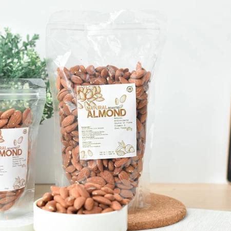 Kacang Natural Roasted Almond 250 Gram Cemilan Kacang Almond Snack Makanan Ringan