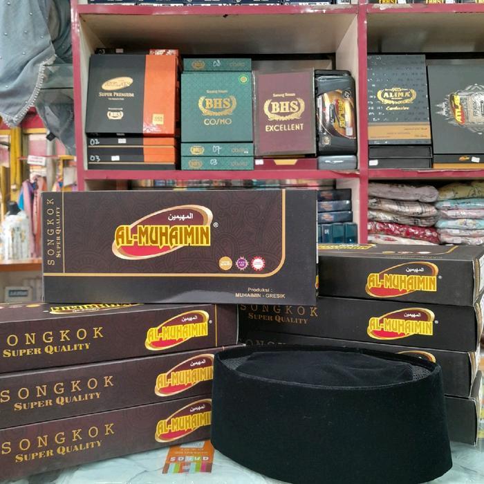 peci hitam polos Al Muhaimin - Tinggi 7, 4