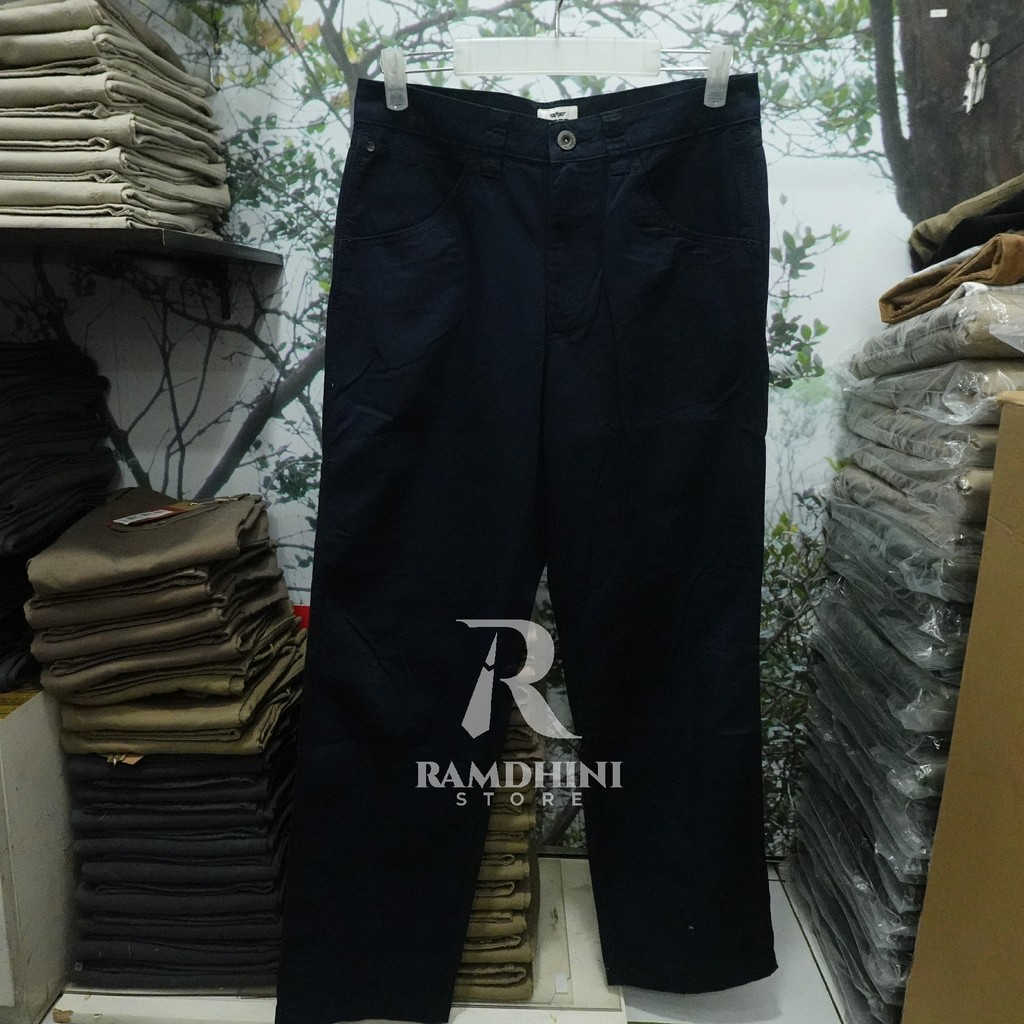 MGEE Celana Chino Regular GARY CKRR 001 0126