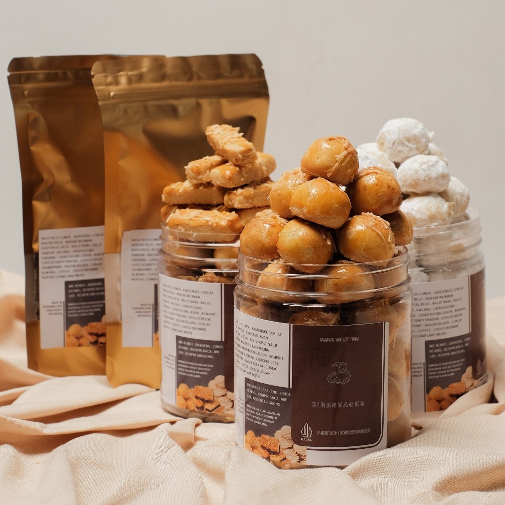salsabilah_ Promo 3 Toples 2 Pouch Kue ( KUE KASTENGEL, SALJU SUSU, NASTAR KEJU, POUCH SEMPRIT & SAG