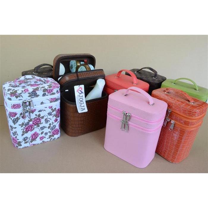 Promo Tas Makeup / Tas kosmetik / Beatycase / Tempat Bedak, Lotion, Lipstik.