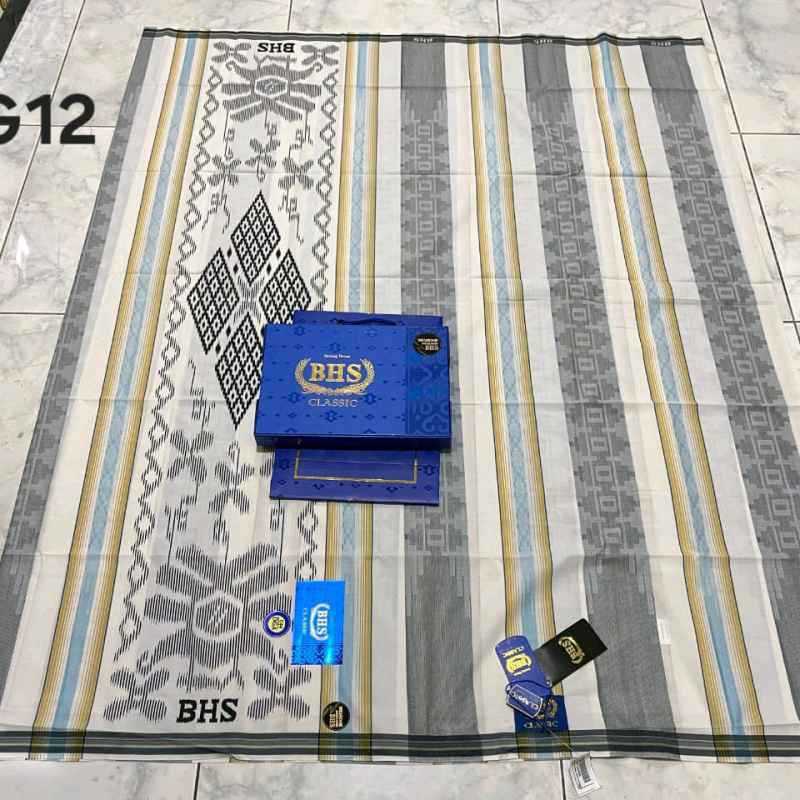 SARUNG BHS CLASSIC DGA GOLD MUSLIM MEWAH HITAM PUTIH BAGUS COCOK BUAT ANAK DAN BAPAK BUAT KE MASJID 