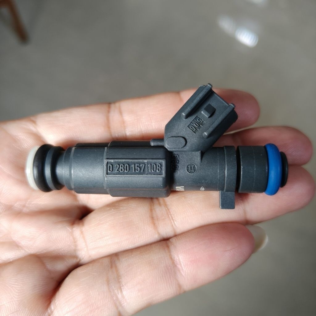 Injector NOZLE Geely Emgrand EC7