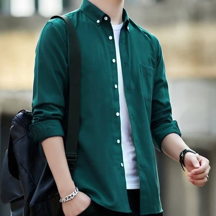 Kemeja Polos Pria Lengan Panjang Jumbo warna Hijau Botol Emerald Basic Slimfit Casual Premium Distro