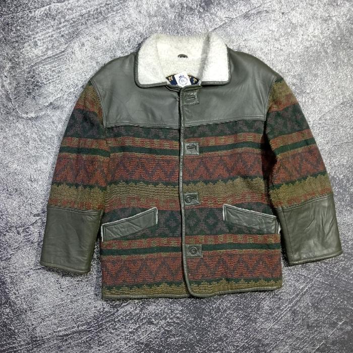 Jaket vintage NAVAJO CONTENTO keep you warm Daleman sherpa hangat murah size xl