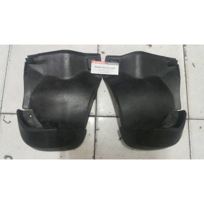mudguard / karpet lumpur / kepet belakang brio mobilio - Kanan BERKUALITAS