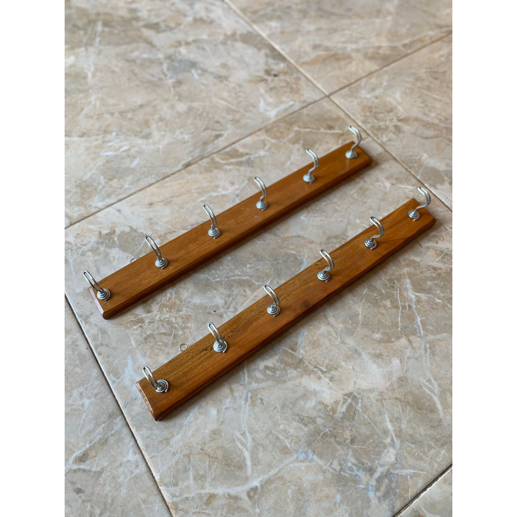 KAPSTOK GANTUNGAN BAJU/ KAPSTOK GANTUNGAN BAJU KAYU/ KAPSTOK KAYU MURAH/ GANTUNGAN BAJU MURAH