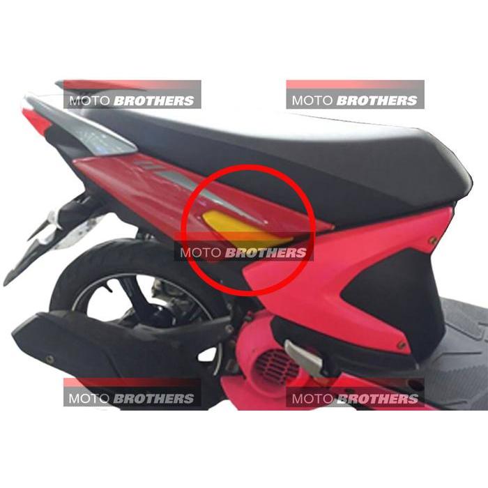 SIDE SLIDER / COVER BODY X RIDE 125 - Merah