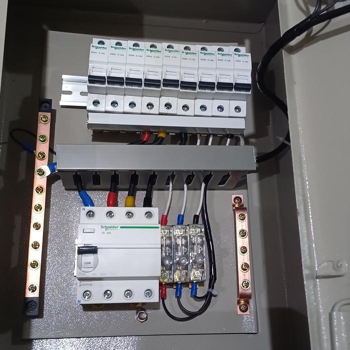 Panel Listrik ELCB 25A Schneidher Panel Listrik Jadi