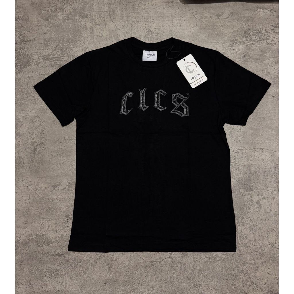 (COD) New Kaos Branded CLCS Print SnackSkin Premium//Kaos CLCS Pria//Kaos Branded Pria//Baju Kaos Pr
