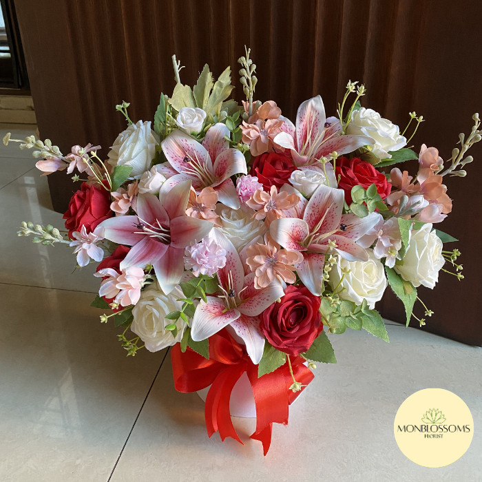 Monblossoms | Bloombox Mix Artificial Flowers| Buket Bunga | Bouquet Bunga | Buket Bunga Artificial 