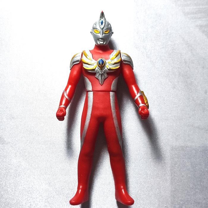 ULTRAMAN MAX   VINYL 14CM ULTRA SERIES RARE