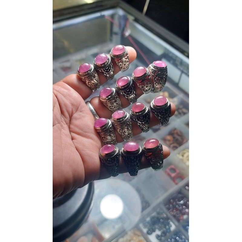 Cincin batu permata Ruby Mozambique kristal asli batu rindu