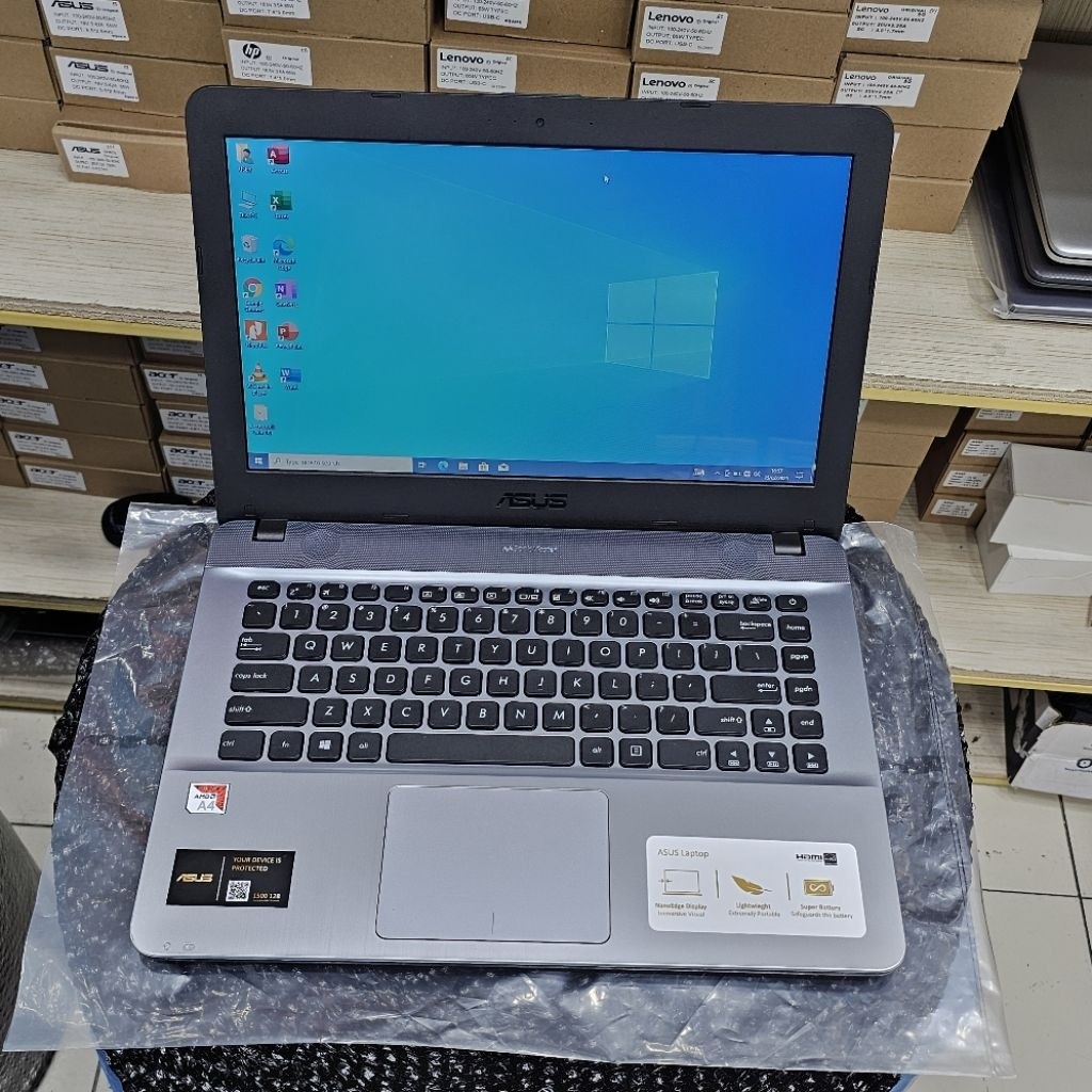 PROMO... Laptop Leptop Asus X441 Intel Celeron Generasi Terbaru windows 10 siap pakai kondisi normal