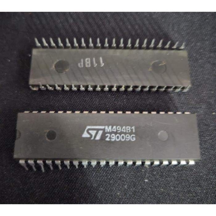 IC M494B1 Single Chip Voltage Tuning System DIP-40P BERKUWALITAS...