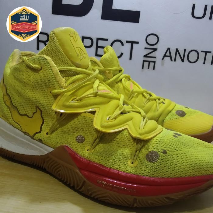 sepatu nike kyriespongebob second