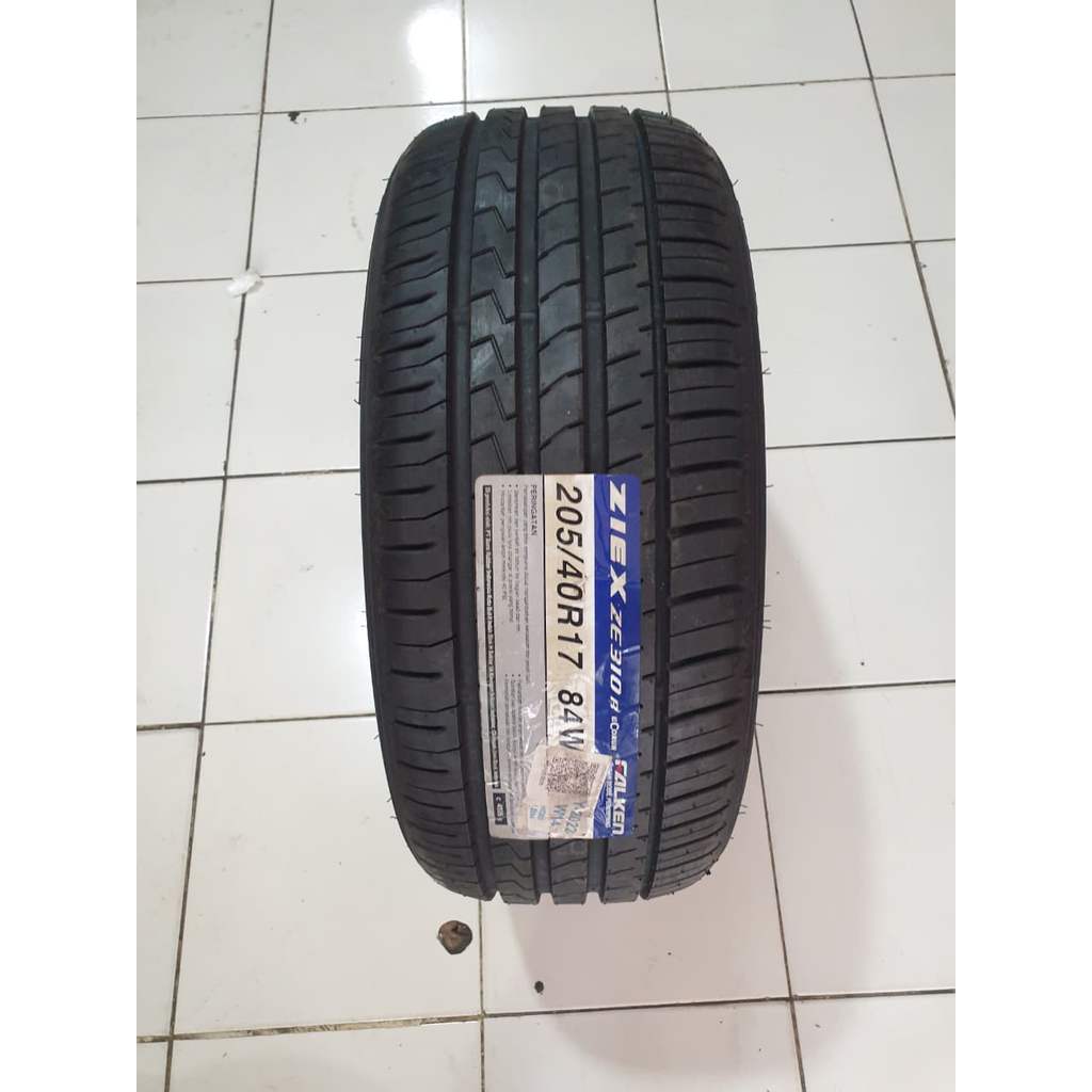 Ban Mobil Ring 17 FALKEN ZIEX ZE310R 205/40 R17