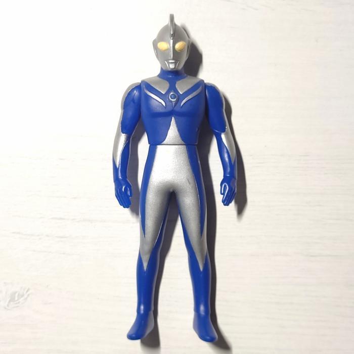 ULTRAMAN COSMOS LUNA MODE SPARK DOLL   14CM