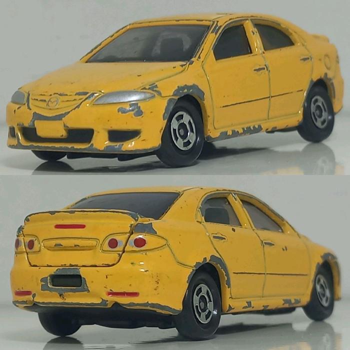 Diecast Tomica Mazda Atenza aka Mazda 6  Takara Tomy No 16 made in China
