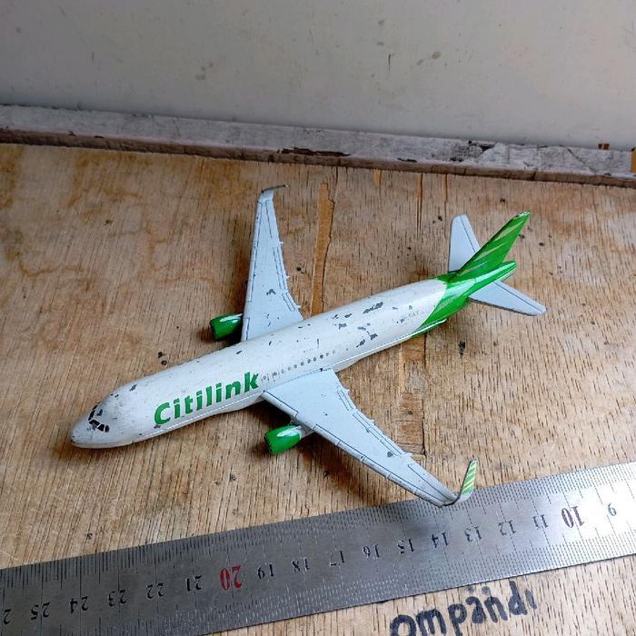 pesawat citilink Mainan Loose