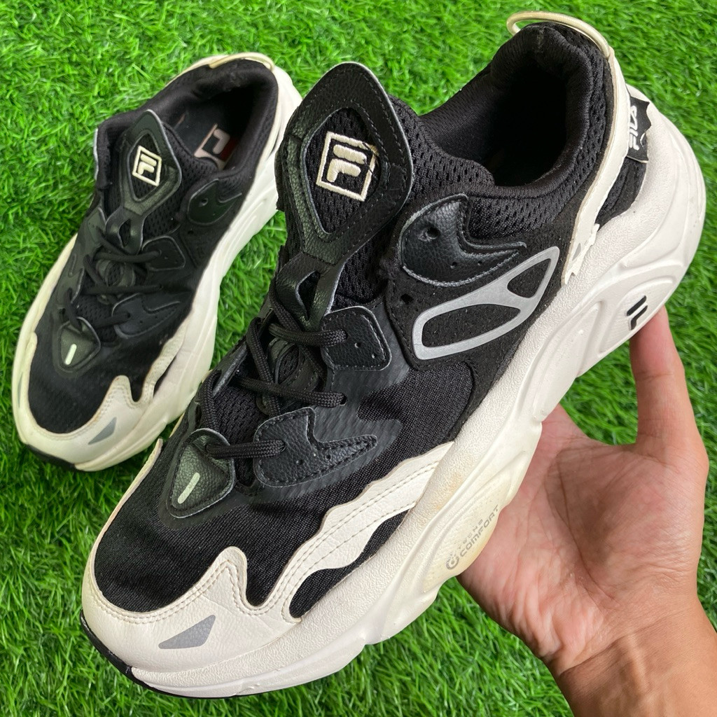 FILA Mars Vntg Black Mesh sneakers shoes ukuran 42