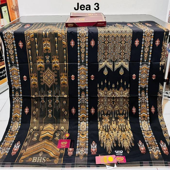 Sarung BHS Excellent Jacquard Gold JEA Super Super Sale - Excellent JEA 1