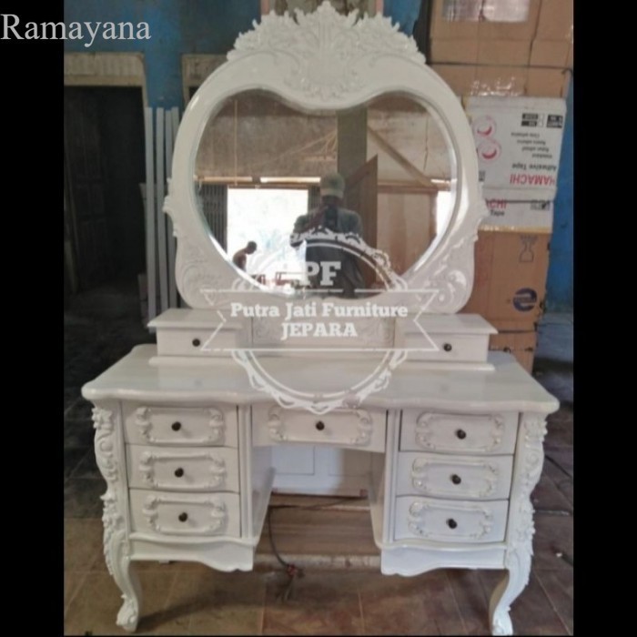 Meja rias full ukir Jepara kayu jati warna putih mebel Jepara murah