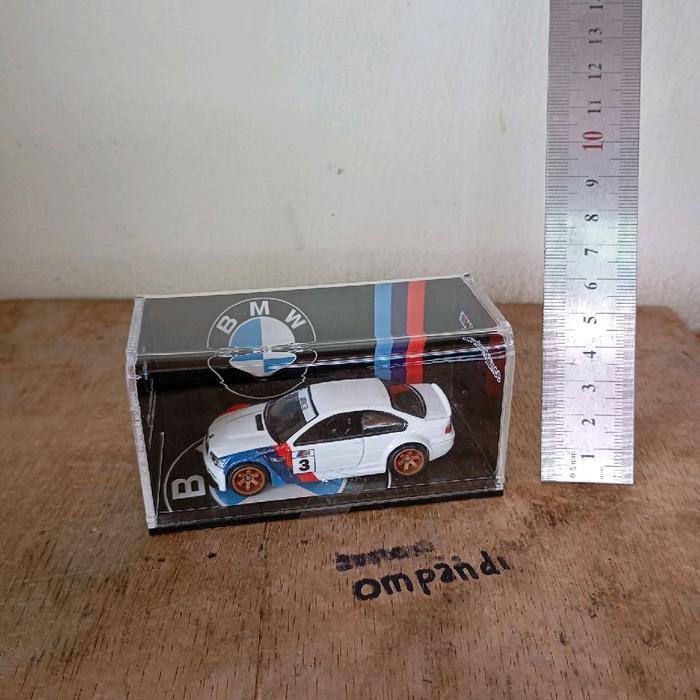 hot wheels premium BMW M3 putih Dcast